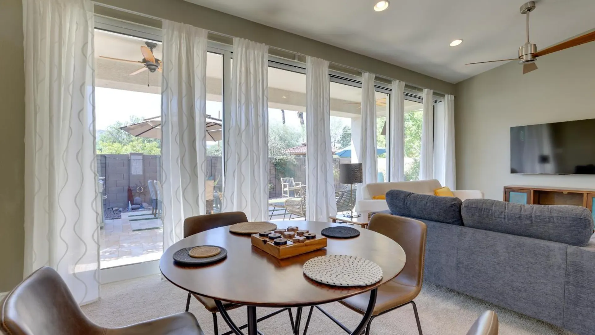 度假居 Phoenix Home With Ev Charger And Pool Access!