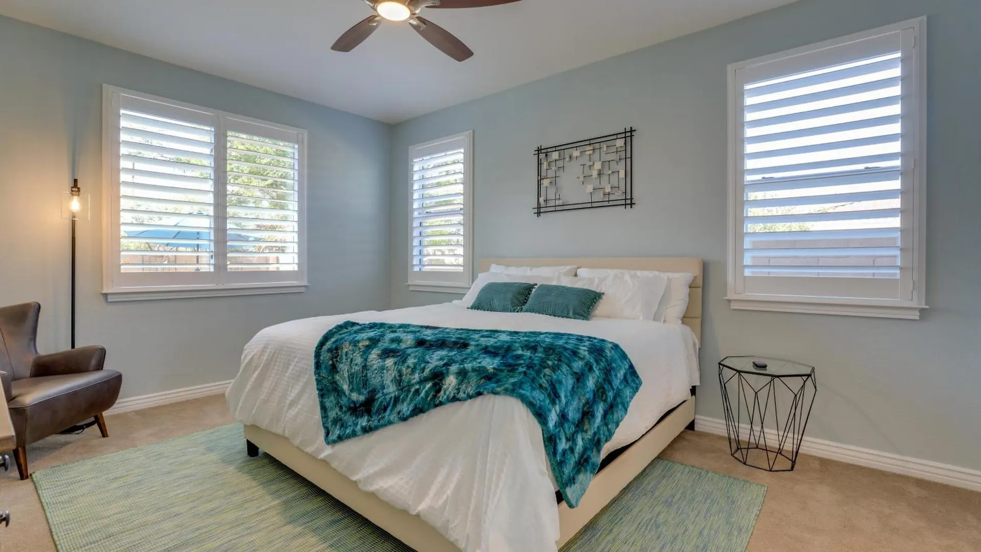 Phoenix Home With Ev Charger And Pool Access! 度假居