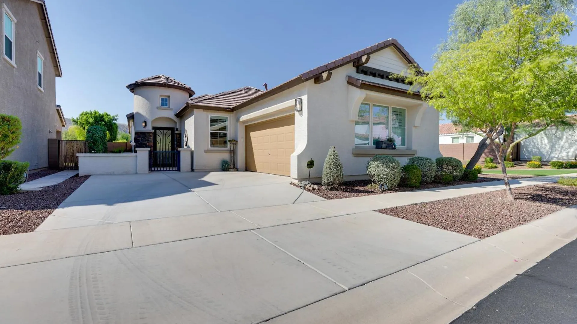 度假居 Phoenix Home With Ev Charger And Pool Access! 美国